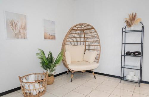 flair Apartment Stadtoase Fulda I private Sauna & Whirlpool I Balkon I 2x Parken I Kaffee I Highspeed WLAN I Disney plus - Foto 28