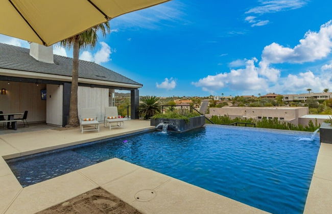 Sunburst Estate Htd Pool Putt Grn Sleeps 14 - Foto 52