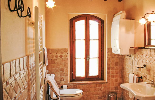 3 bedroom Apartment in Allerona with swimming pool and garden - Photo 11