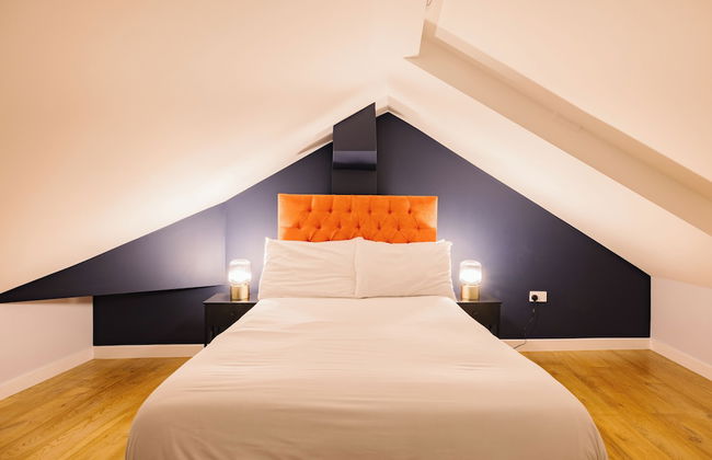 Leicester Square 3rd Floor Studio - Photo 3