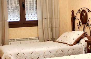 Welcoming House in Hueva, Great View - Foto 9