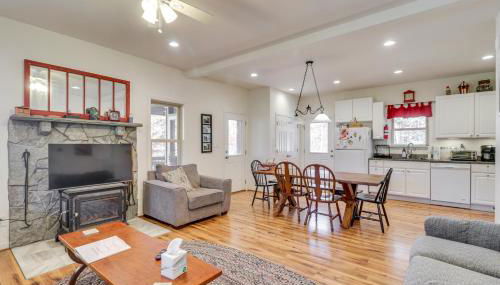 Waterfront Lake Anna Home Kayaks and Private Dock - Photo 3