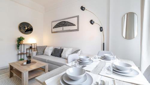 Nice Apt - City Center, Wifi, AC, 2-6 Pers - Foto 2