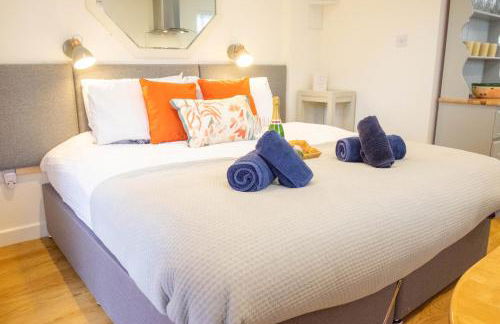 Haven Hideaway Beautiful Lymington Studio Apartment with Garden near The New Forest - Foto 11