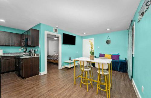 1BR Apt with Fully Equipped Kitchen Close to Major Attractions - Foto 1