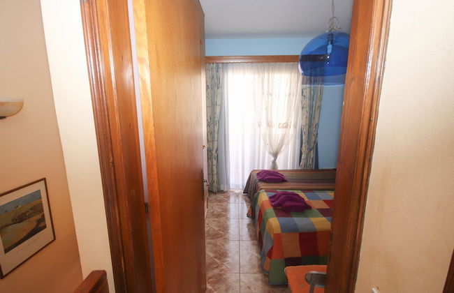 2 Bedroom House near Tombs of the Kings - Photo 25