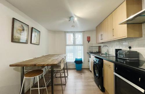 Flat 2, 1 minute to underground - Foto 1