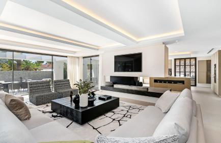 Villa exclusiva con piscina privada climatizada - Foto 11