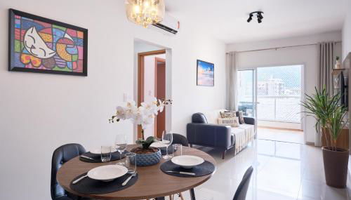 2 QUARTOS com Churrasqueira na Varanda, Piscina, Garagem interna, WiFi 500mbps, Ar Condicionado e Telas de Proteção - Foto 3