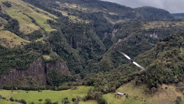 Admirando as incríveis paisagens do Parque Nacional Puracé