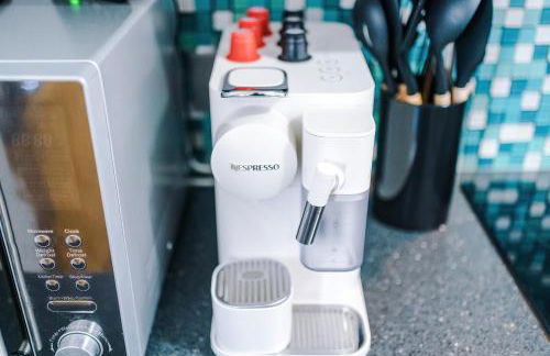 "Eastville Court Rhyl" by Greenstay Serviced Accommodation - A Cosy 2 Bedroom Bungalow with Parking, Dog Friendly, Close To Beaches, Shops & Restaurants - Ideal for Families, Friends, Couples & Business Travellers - Photo 14