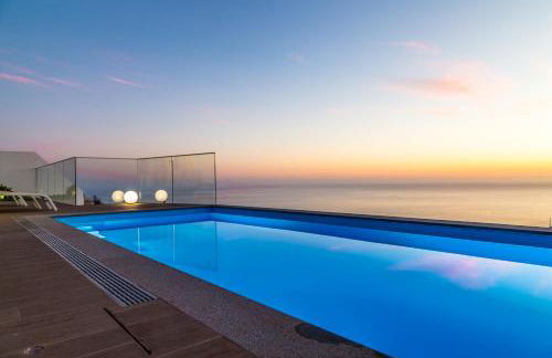 A&M House II Luxury Holidays Home - Photo 1