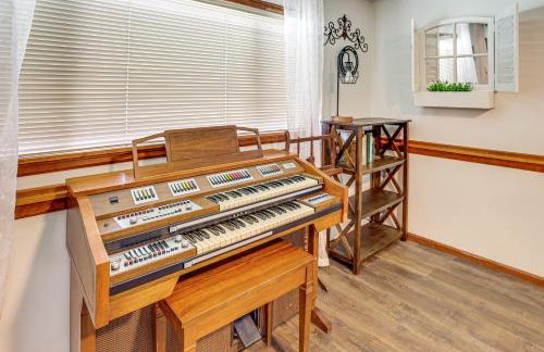 Spacious Rock Springs Stay Near Shops and Dining! - Foto 19