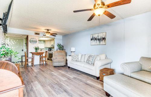 Gulf-View Condo with Beach Access and Patio in Hudson - Foto 8