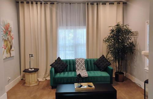 Beautiful Stay King Bed 7-min to Downtown ATL - Foto 3