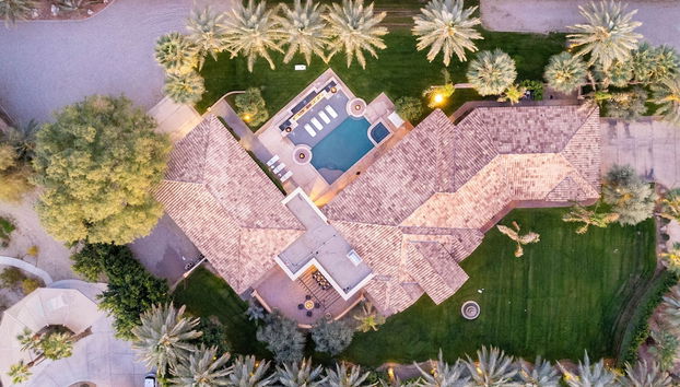 The Date Palm Estate by Avantstay Luxurious Private Retreat - Foto 4, Habitación