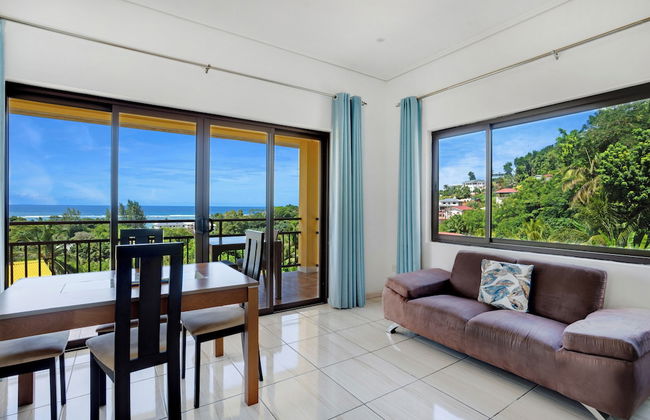 Dar and Douce - Photo 1