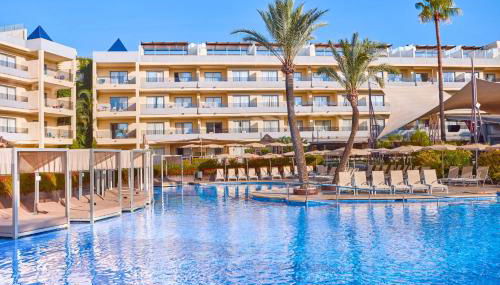 Zafiro Palmanova - Photo 2