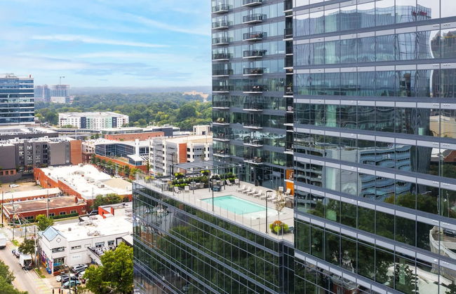 High-rise Apt Raleigh Free Parking Sunset View 2 - Foto 28