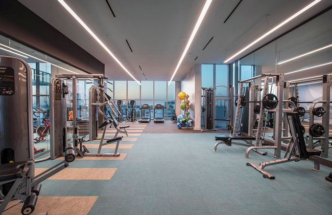 Spacious 2-Bedroom Apartment - Photo 25