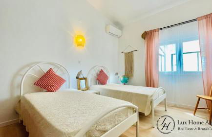 Villa Harmony - Stylish Villa - Pool & Terrace - Foto 28