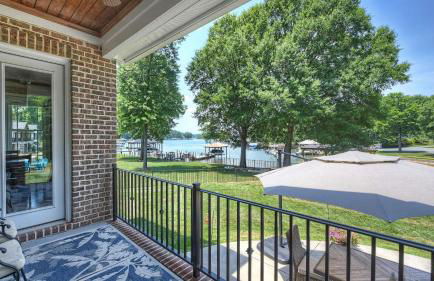 Dock Holiday by Avantstay Custom Home + New Dock - Foto 17