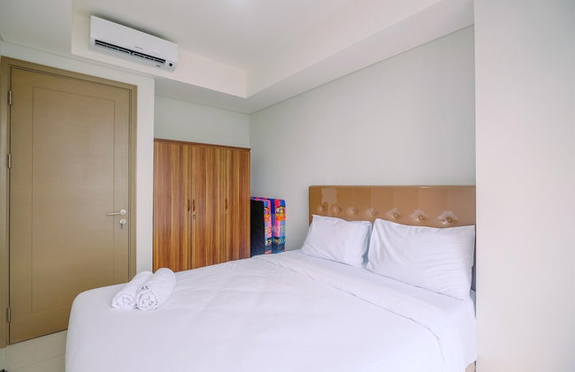 Comfortable And Minimalist 2Br At Gold Coast Apartment - Foto 5