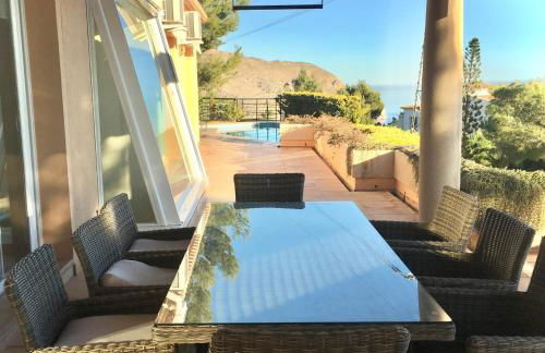 Villa VistaBonita with sea view in Altea Hills - Photo 8