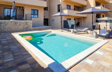 Apartment Bluemare B3 with Shared Pool - Photo 21