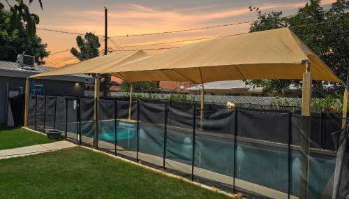 Remodeld5BR Modern Retreat with Covered Pool - Foto 1