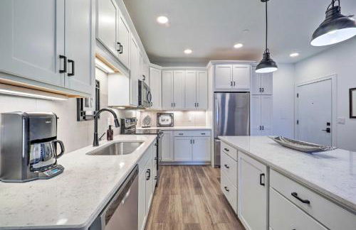 Downtown Traverse City Condo 32 Mi to Ski Slopes! - Foto 10