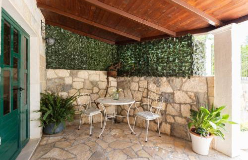 Villa Bella Pietra with private pool, sauna - Photo 12