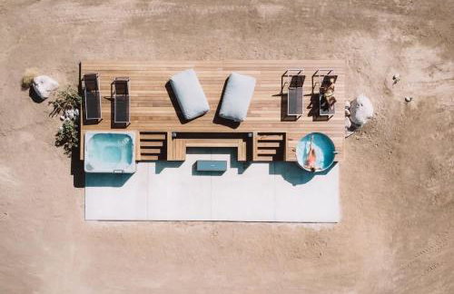 The Outlaw By The Cohost Company - Foto 8