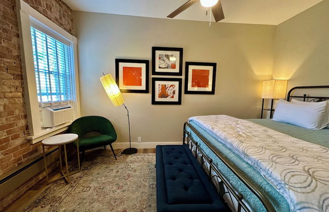 Bisbee Brownstone Suites - Photo 18