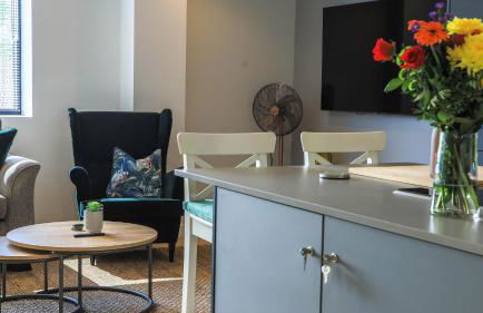 Apartment Seven - Photo 3