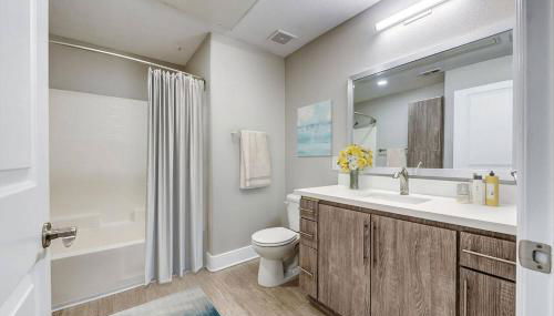 Woodland Hills Luxury Apt 2 bed CA - Foto 2