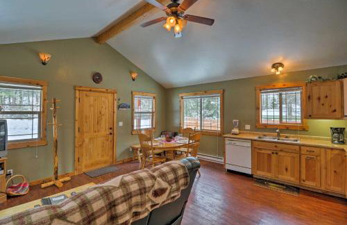 Hungry Horse Cabin Deck, Fire Pit, Near Glacier! - Foto 5