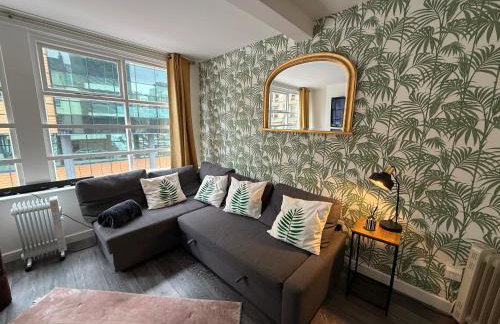 61 Moorfields city centre apartment sleeps 10 - Photo 25
