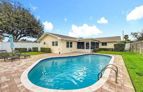 Heated Saltwater Pool Retreat Near PGA Sleeps 8 - Foto 29