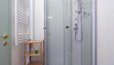 Fondotoce mini studio - Foto 3, Shower