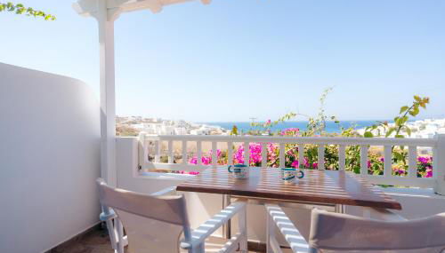 Pothiti Studios - Photo 5