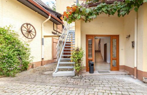 Wohnung für 8 Personen in ehemaligem Weingut mit 4 Schlafzimmern - Foto 3