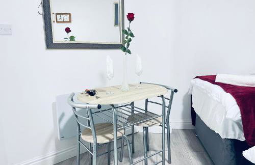 Beautiful 1 bed apartment - Foto 26