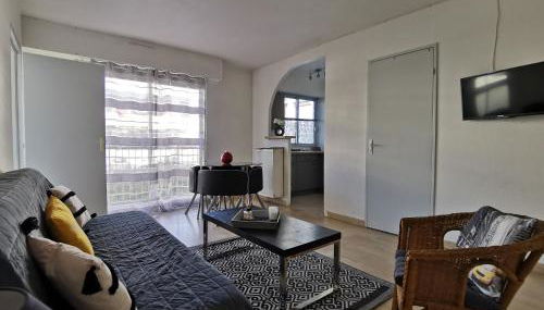 Grand studio de 33m² à 300m des plages - Photo 4