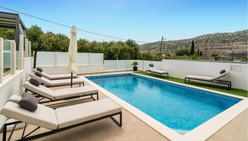 Lovely Home In Srinjine - Photo 5