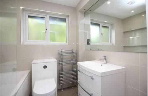 The property - Foto 6