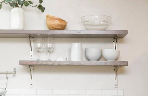 Perla D'Italia -1BR- FREE Driveway Parking -1 Car - Foto 20