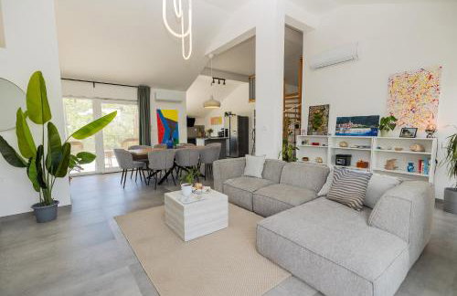 Modern Urban Oasis - Korčula - Photo 5