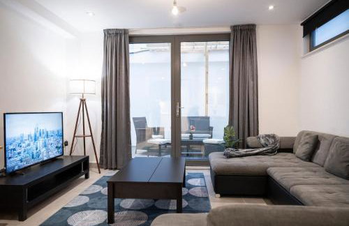 Newly Furnished Apt w/ Patios - Hampstead Heath - Foto 34