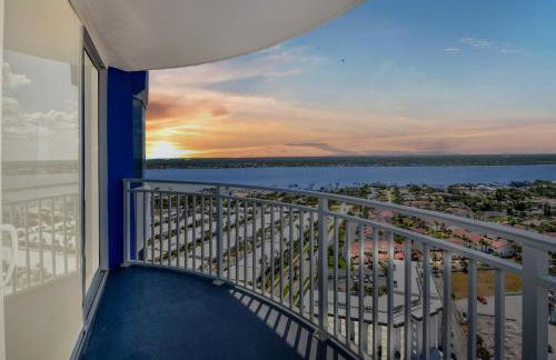 Escape 2 The Beach Daytona Beach FL 2BR 2B as seen on Youtube - Foto 11